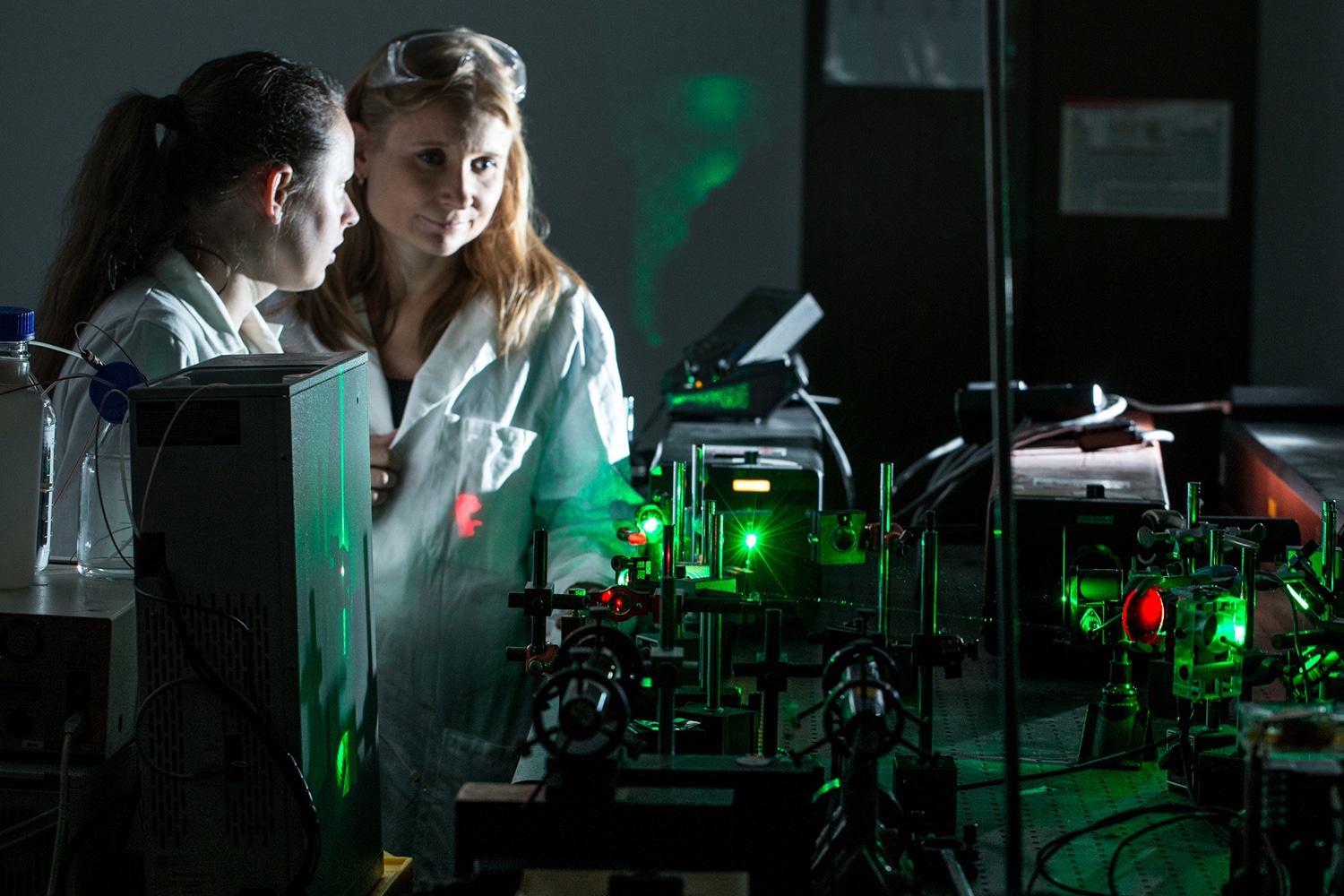 Quantum Photonics Lab Researchers